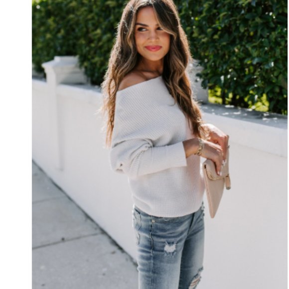 JULIA Off Shoulder Thermal Knit Sweater - Picture 3 of 8